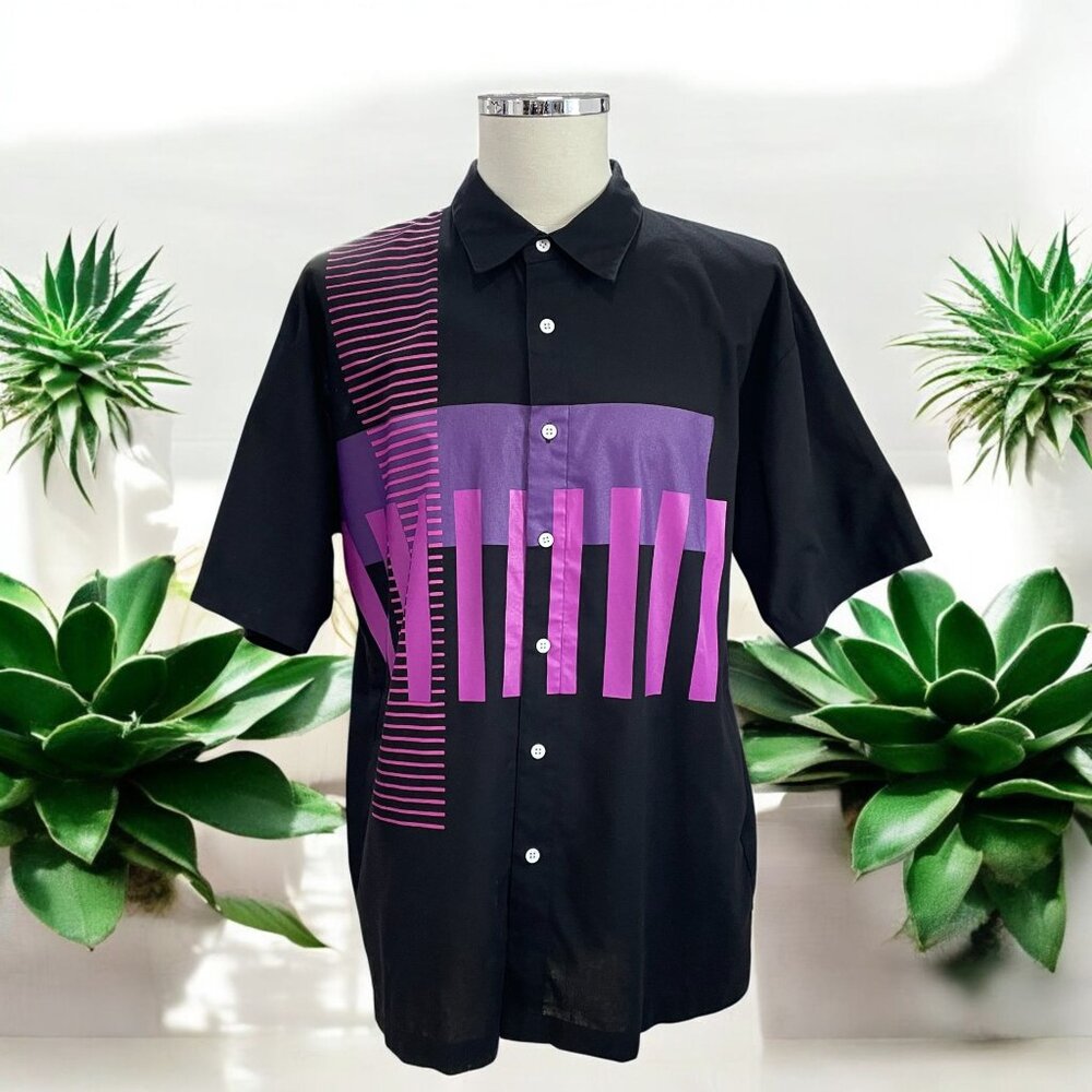 Vintage Y2K Streetwear Graphic‎ Shirt Black Purple Artsy Avant Garde Eclectic L